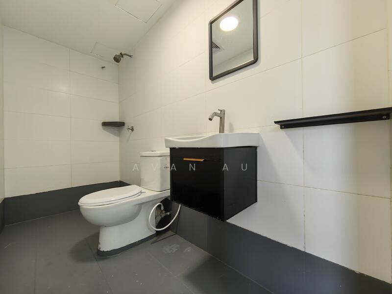 For Rent - SOHO @ Empire City