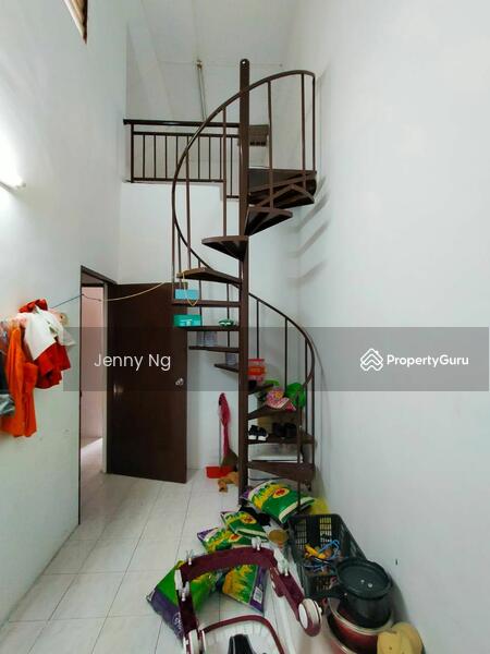 Untuk Dijual - 2 1/2 Sty House at Falim Ipoh