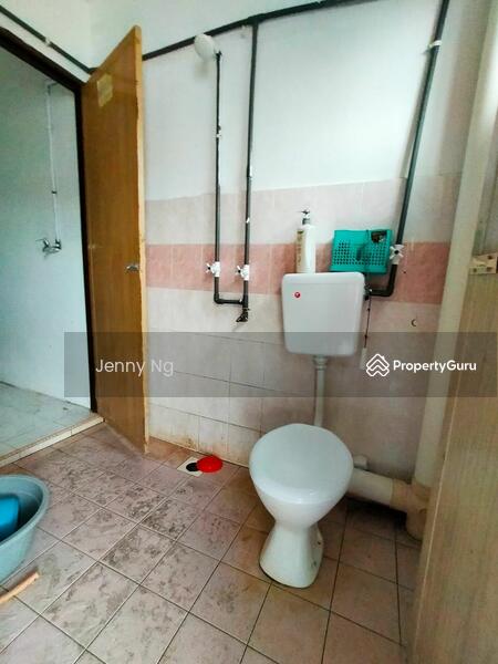 Untuk Dijual - 2 1/2 Sty House at Falim Ipoh