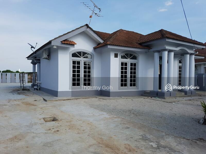 For Sale - Pantai Sepang Putra