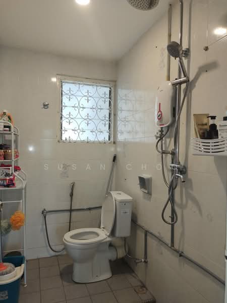 Bungalow House for Sale in Pearl Hill (Tanjung Bungah) - Susan Choo - Bathroom - PropertyGuru.com.my