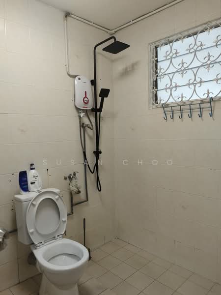 Bungalow House for Sale in Pearl Hill (Tanjung Bungah) - Susan Choo - Bathroom - PropertyGuru.com.my