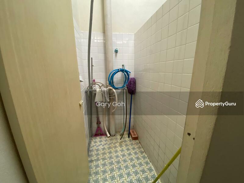 Untuk Dijual - 2 Storey Terrace Jalan Delima 2200sqft 110x20 Greenlane