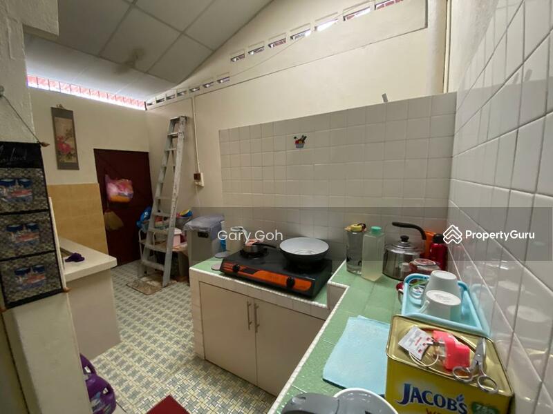 Untuk Dijual - 2 Storey Terrace Jalan Delima 2200sqft 110x20 Greenlane