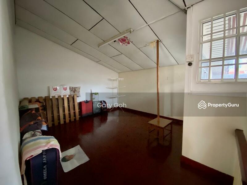 Untuk Dijual - 2 Storey Terrace Jalan Delima 2200sqft 110x20 Greenlane