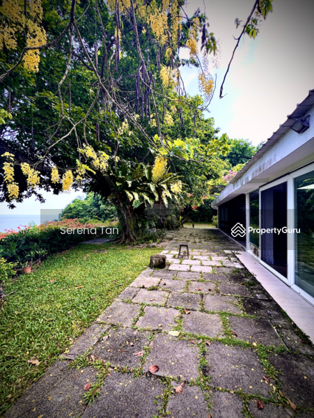 Untuk Dijual - Exquisite 2.7-acre Coastal Estate Offering Breathtaking Seaviews in Gertak Sanggul.