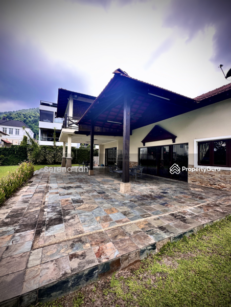 For Sale - Exclusive: Double-Storey Bungalow with Turf Club View in Jesselton Heights.