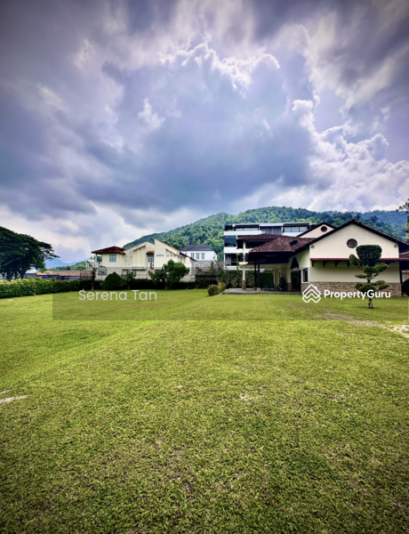 For Sale - Exclusive: Double-Storey Bungalow with Turf Club View in Jesselton Heights.