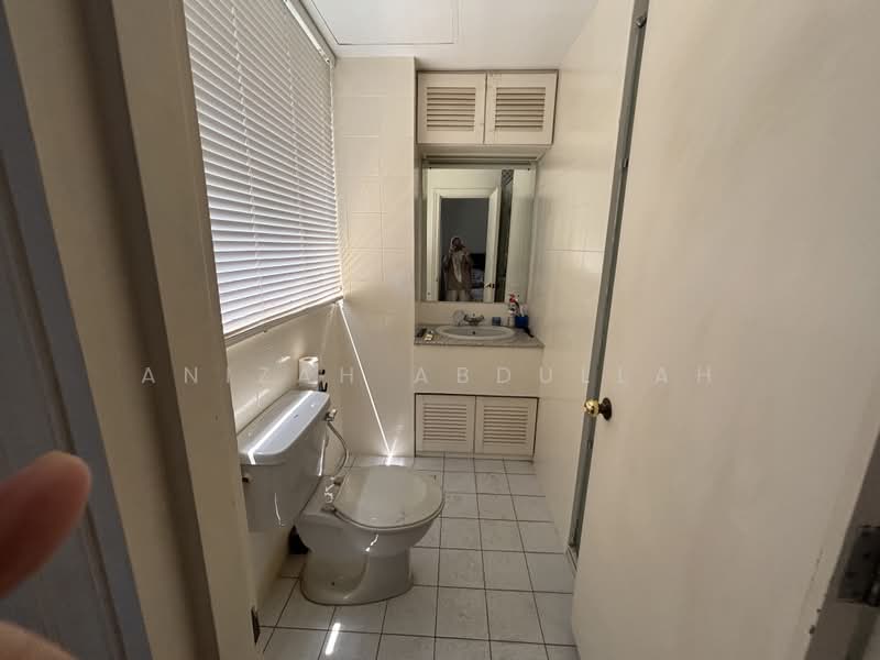 Condominium for Sale at D' Mayang Condominium - Anizah Abdullah - Bathroom - PropertyGuru.com.my