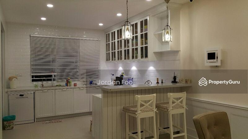 Untuk Dijual - Palms Pavillion