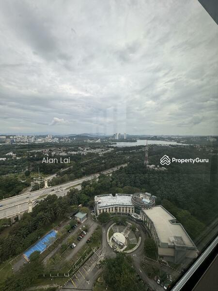 For Rent - Shaftsbury Square