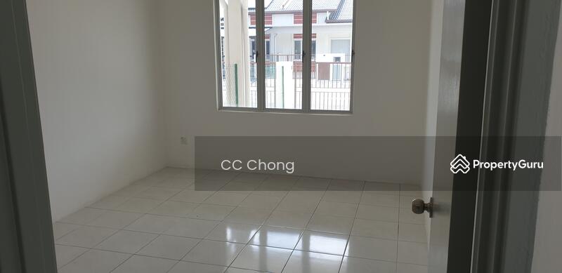 Untuk Dijual - SEMI D Taman Jujur Jeram, kuala selangor (15min to kapar town)