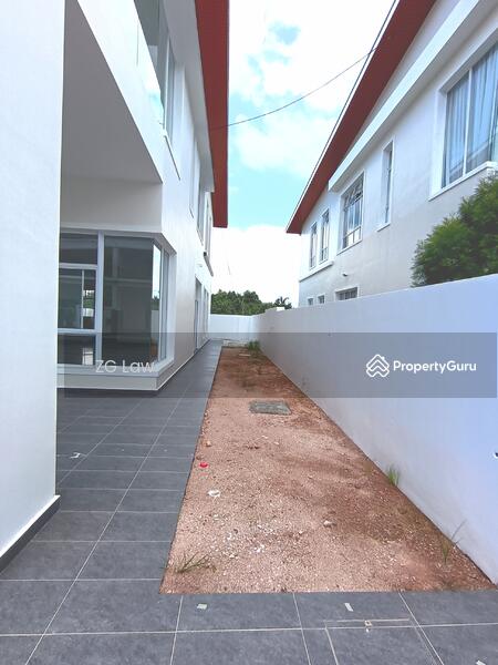 For Sale - Batu Pahat Town Luxury Semi D