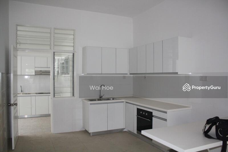2-storey Terraced House for Sale in D'alpinia (Puchong) - Wai Hoe - PropertyGuru.com.my