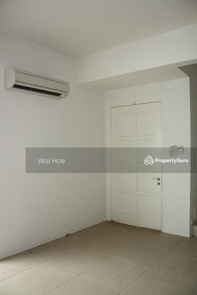 2-storey Terraced House for Sale in D'alpinia (Puchong) - Wai Hoe - PropertyGuru.com.my
