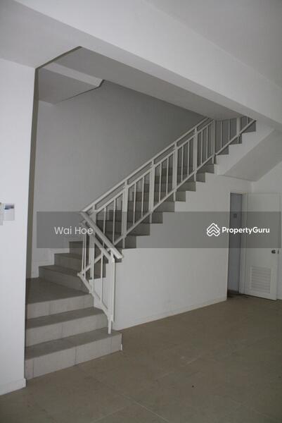 2-storey Terraced House for Sale in D'alpinia (Puchong) - Wai Hoe - PropertyGuru.com.my
