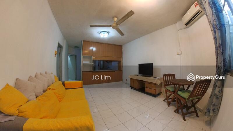 Untuk Disewa - Rampai Court