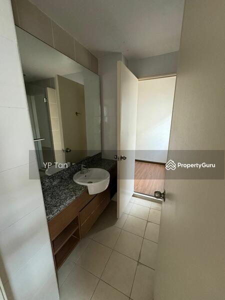 3-storey Terraced House for Rent in Lake Fields (Sungai Besi) - YP Tan - PropertyGuru.com.my