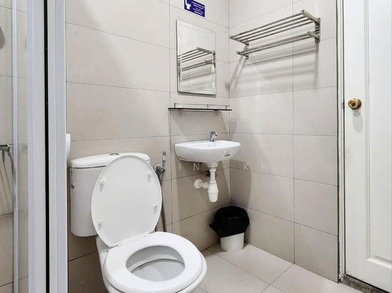 Kedai / Pejabat untuk Disewa di George Town (Penang) - Katherine Khoo - Bathroom - PropertyGuru.com.my
