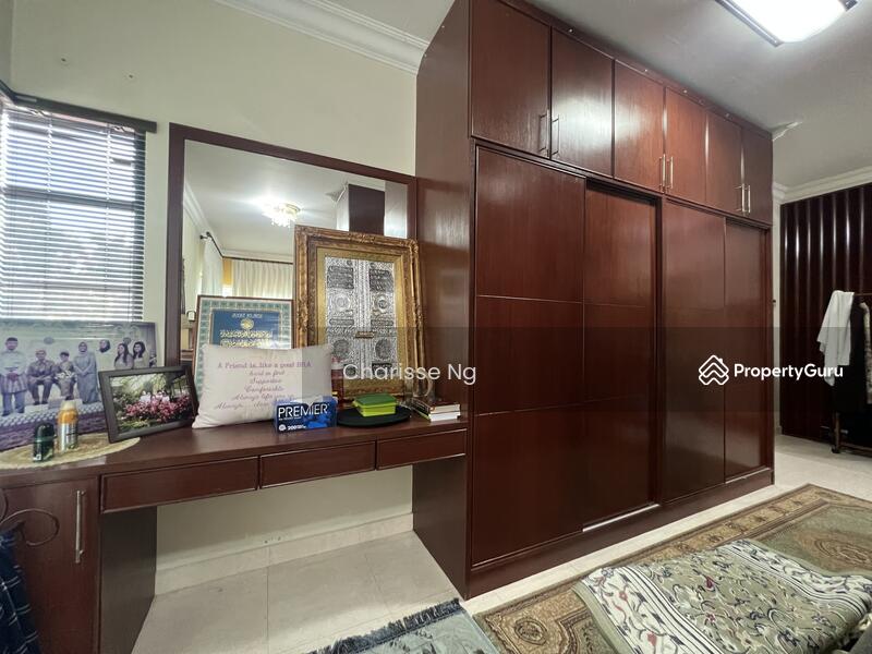 For Sale - Bandar Tun Hussein Onn