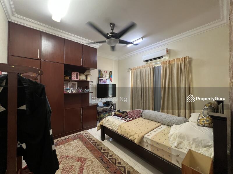 For Sale - Bandar Tun Hussein Onn