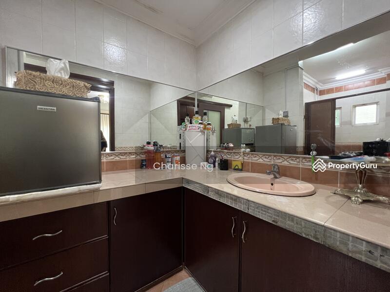 For Sale - Bandar Tun Hussein Onn