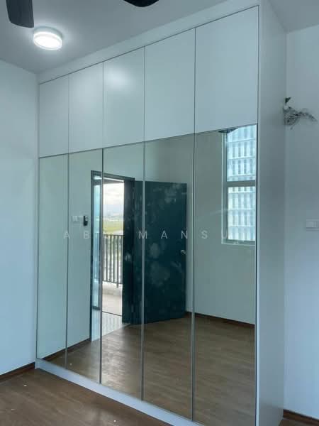 Kondominium untuk Disewa di Lakefront Homes - Abu Mansur - PropertyGuru.com.my