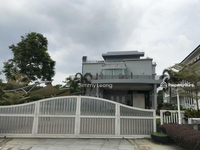 For Sale - MINES Waterfront Suites, Seri Kembangan