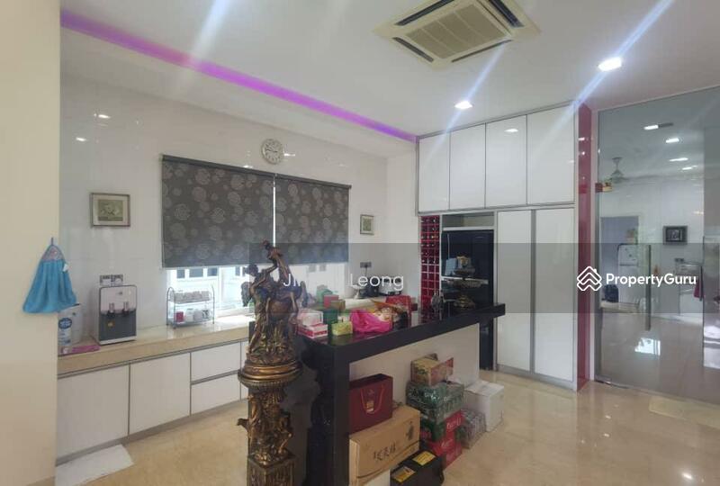 For Sale - MINES Waterfront Suites, Seri Kembangan