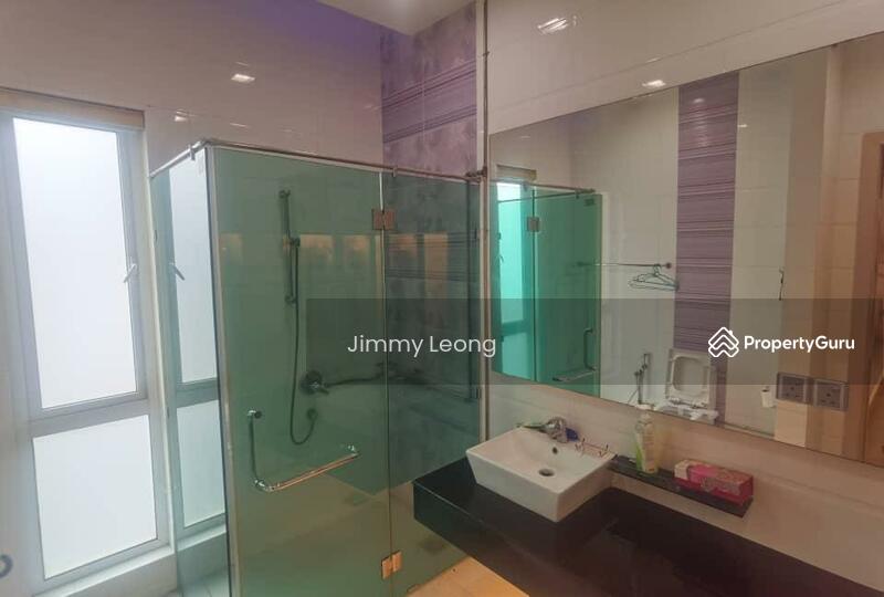 For Sale - MINES Waterfront Suites, Seri Kembangan