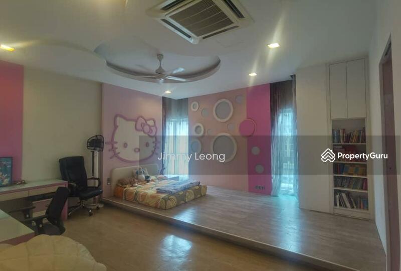 For Sale - MINES Waterfront Suites, Seri Kembangan