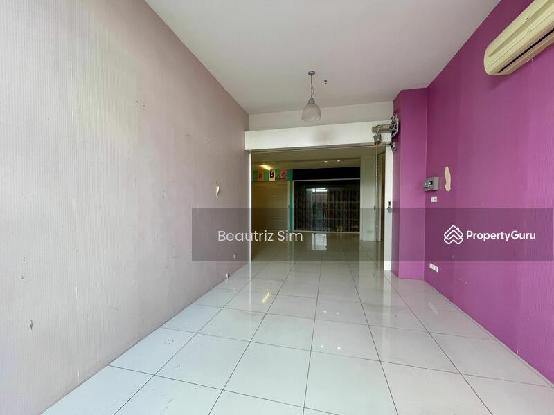 Untuk Dijual - Retail Space, One Jaya Mall, Jalan Song, Kuching