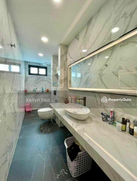 For Sale - 2.5 storey house at Ozana Residence Bukit Katil