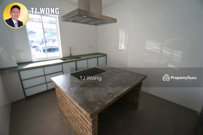 D'Banyan Residency Sutera Harbour, Kota Kinabalu, Sabah, 4 Bedrooms