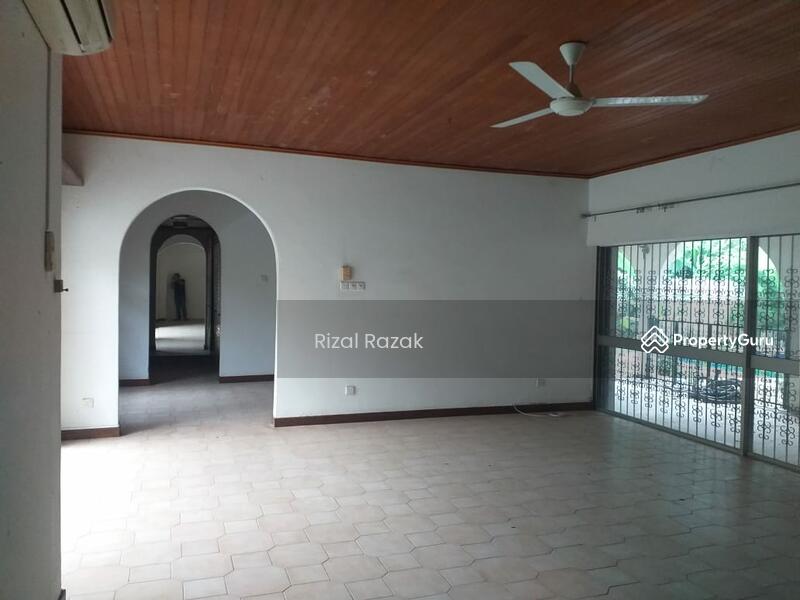 Rumah Banglo untuk Dijual di Taman Bukit Pantai (Bangsar) - Rizal Razak - PropertyGuru.com.my