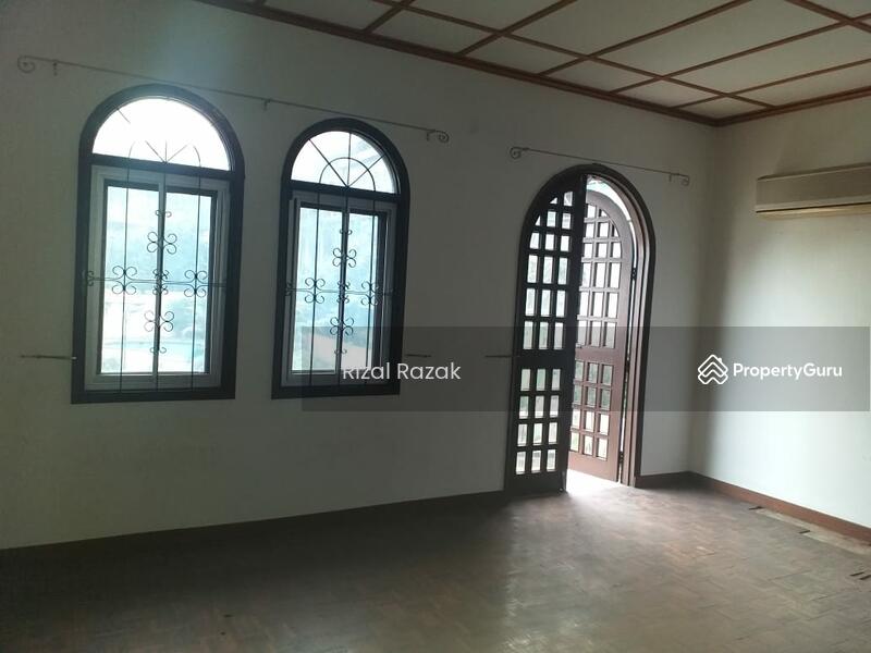 Rumah Banglo untuk Dijual di Taman Bukit Pantai (Bangsar) - Rizal Razak - PropertyGuru.com.my