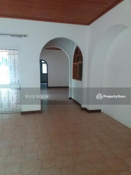 Rumah Banglo untuk Dijual di Taman Bukit Pantai (Bangsar) - Rizal Razak - PropertyGuru.com.my
