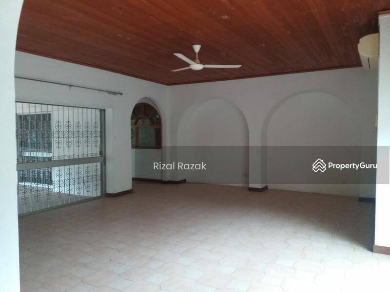 Rumah Banglo untuk Dijual di Taman Bukit Pantai (Bangsar) - Rizal Razak - PropertyGuru.com.my