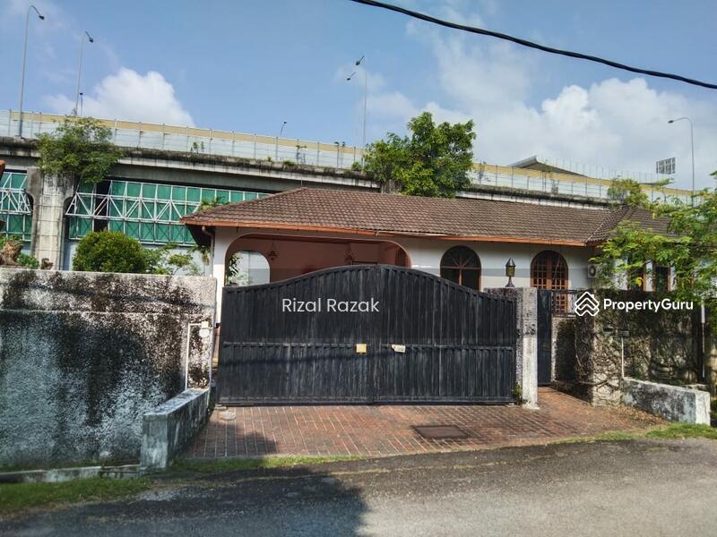 Rumah Banglo untuk Dijual di Taman Bukit Pantai (Bangsar) - Rizal Razak - PropertyGuru.com.my