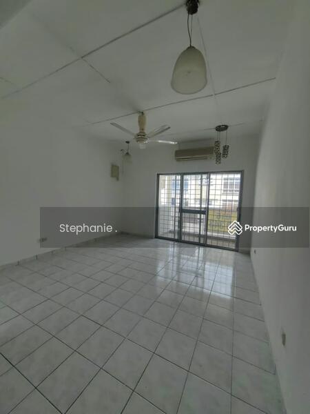 Kondominium untuk Disewa di 3rd Floor Damansara Villa Townhouse Condo Taman Sea Petaling Jaya - Stephanie . - PropertyGuru.com.my