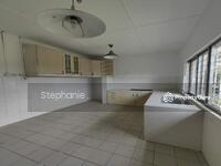 For Rent - 3rd Floor Damansara Villa Townhouse Condo Taman Sea Petaling Jaya
