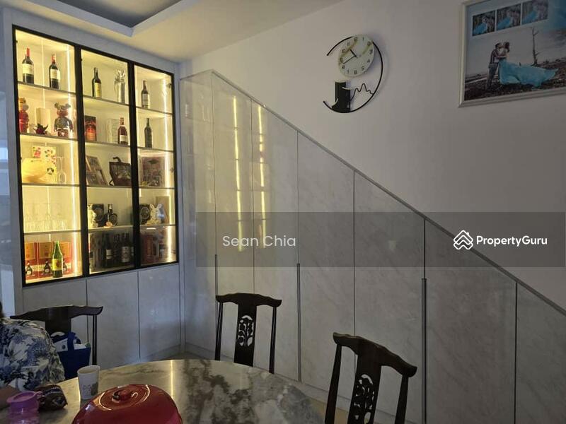 Rumah Bandar untuk Dijual di Eco Grandeur (Puncak Alam) - Sean Chia - PropertyGuru.com.my