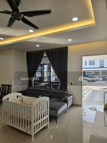 Rumah Bandar untuk Dijual di Eco Grandeur (Puncak Alam) - Sean Chia - PropertyGuru.com.my