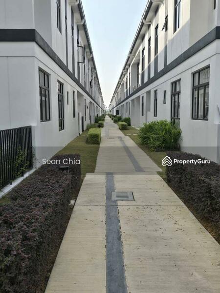 Rumah Bandar untuk Dijual di Eco Grandeur (Puncak Alam) - Sean Chia - PropertyGuru.com.my