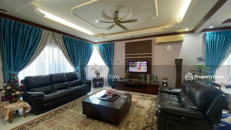 Untuk Dijual - Semi-D house at Kulai