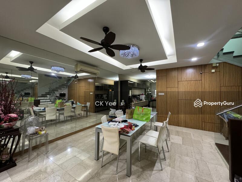 For Sale - Taman Esplanad