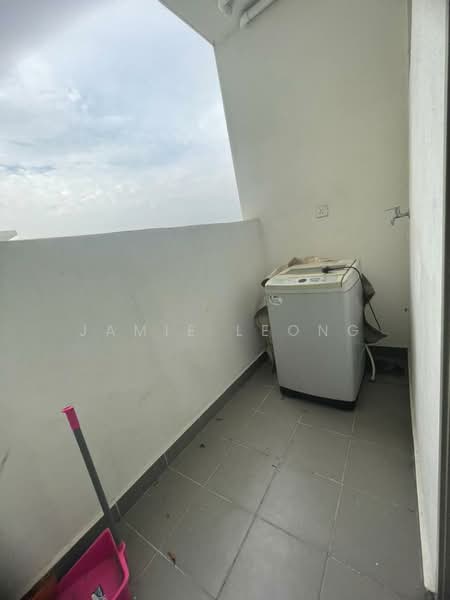 Service Residence for Sale at Greenz (Residensi Flora) @ One South - Jamie Leong - PropertyGuru.com.my