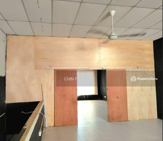 For Sale - Beside Maybank Face Main Road Freehold 2 Sty Shop Klebang Restu Ipoh