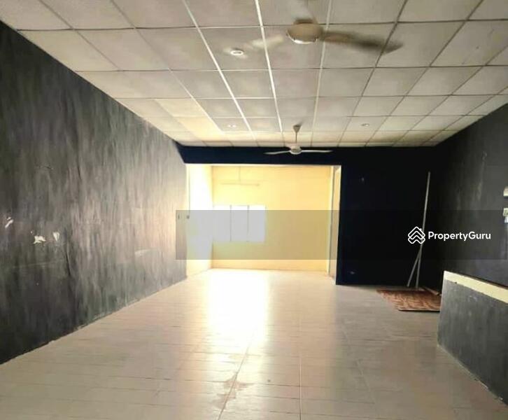 For Sale - Beside Maybank Face Main Road Freehold 2 Sty Shop Klebang Restu Ipoh