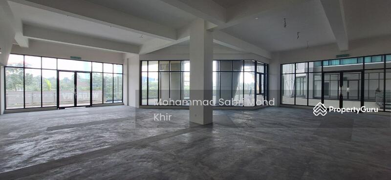 Internal of Retail unit @ Block L-G-08